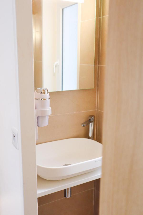 Hotel Ambassadeur Lille Ngoại thất bức ảnh